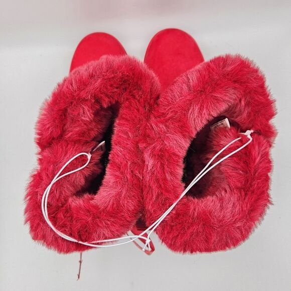Juicy Couture King Cozy Cold Weather Boots Red Pull On Faux Suede Fur 8 NWT - Picture 10 of 10